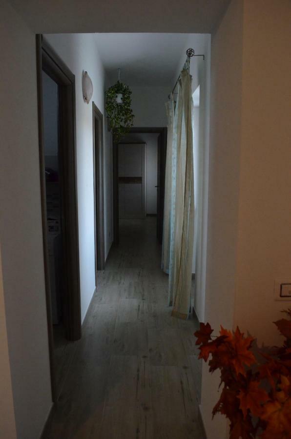 Appartamento Vacanza Da Luisa San Giovanni Suèrgiu Kültér fotó
